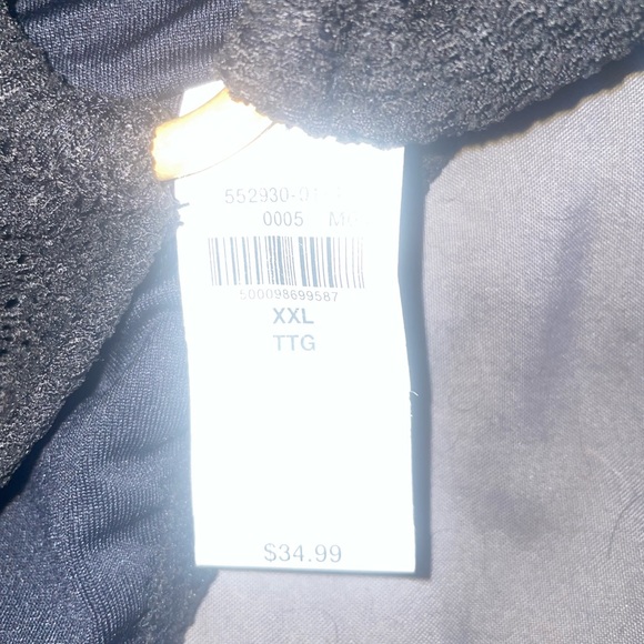 Old navy black swim bottoms - Picture 2 of 2